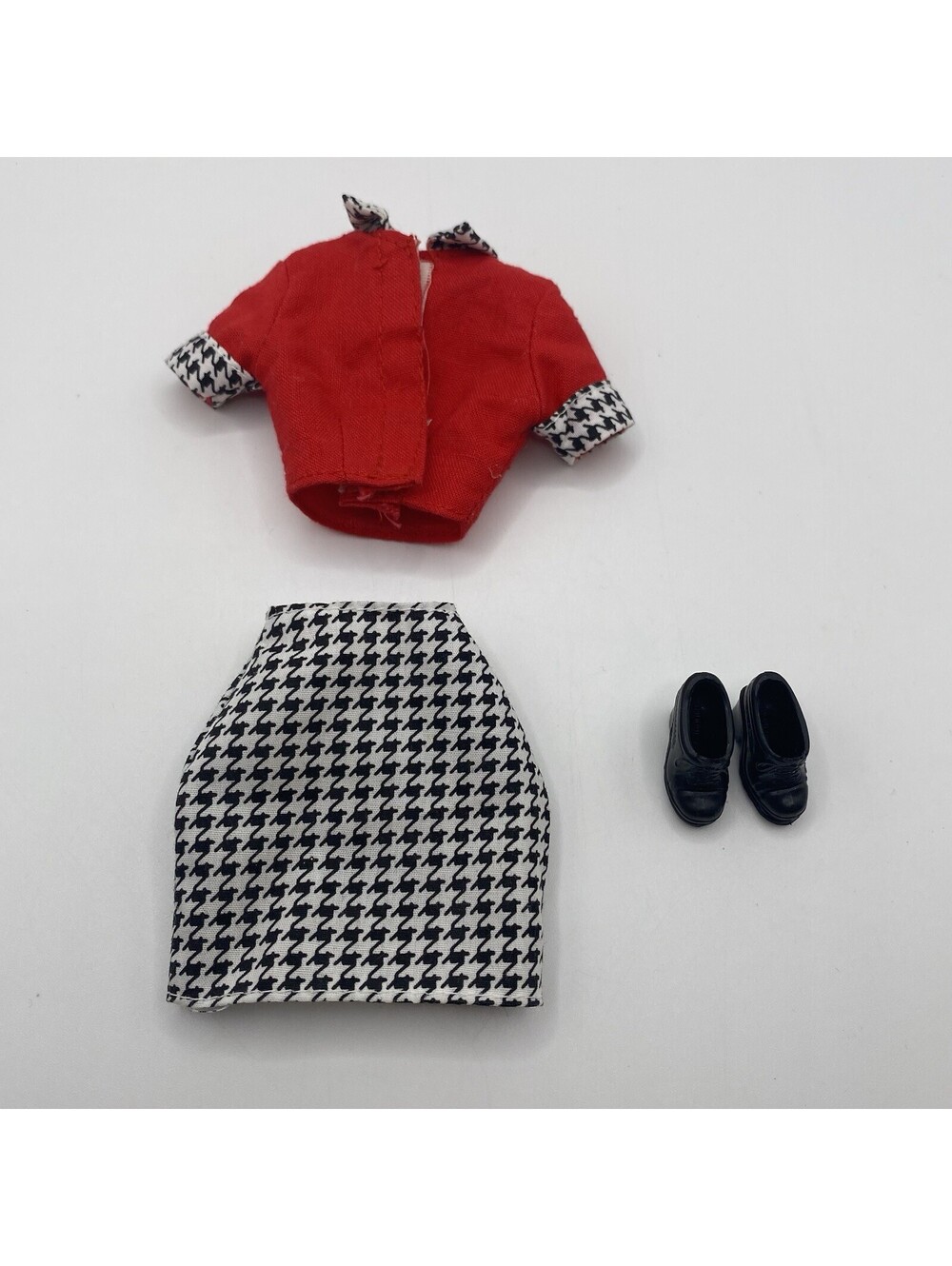 1995 Barbie Great Weekend Fashion Outfit Red Houndstooth Black White &shoes B2